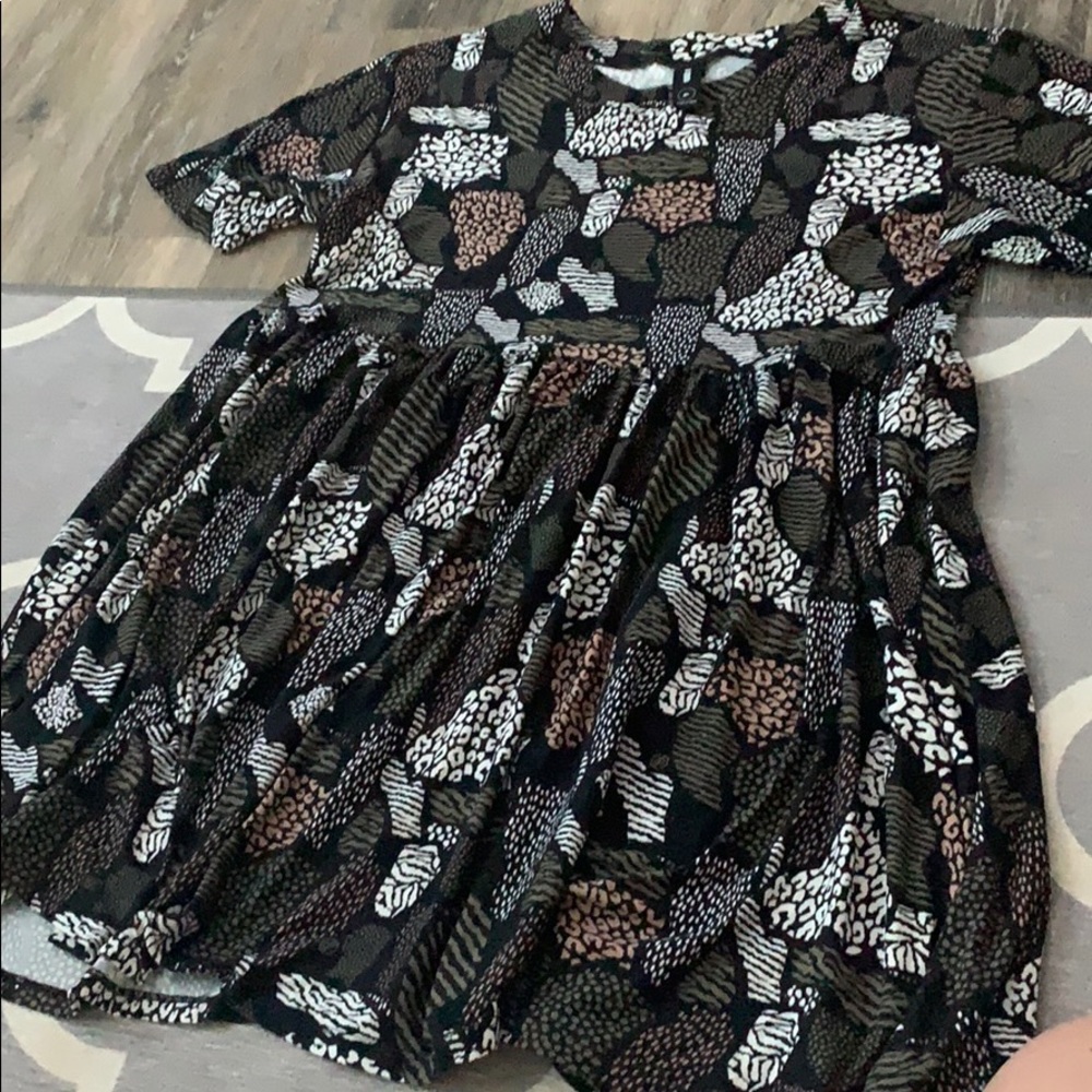 Agnes and Dora dress size medium